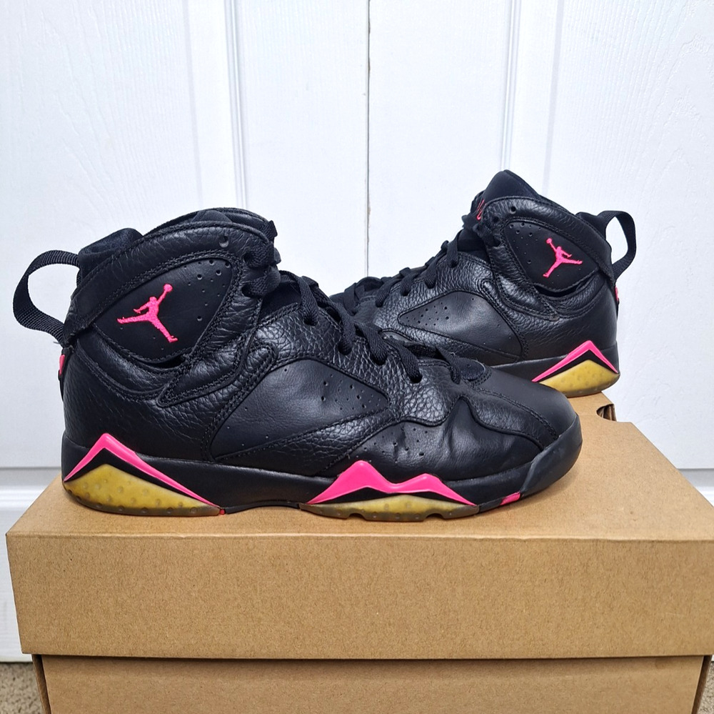 Air Jordan 7 Retro Black Hyper Pink 442960-018 size 7y